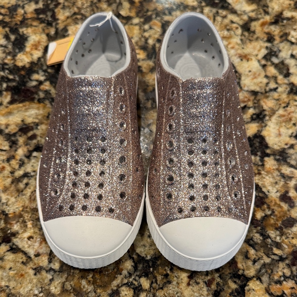 Native Kids Glitter Water Shoes
